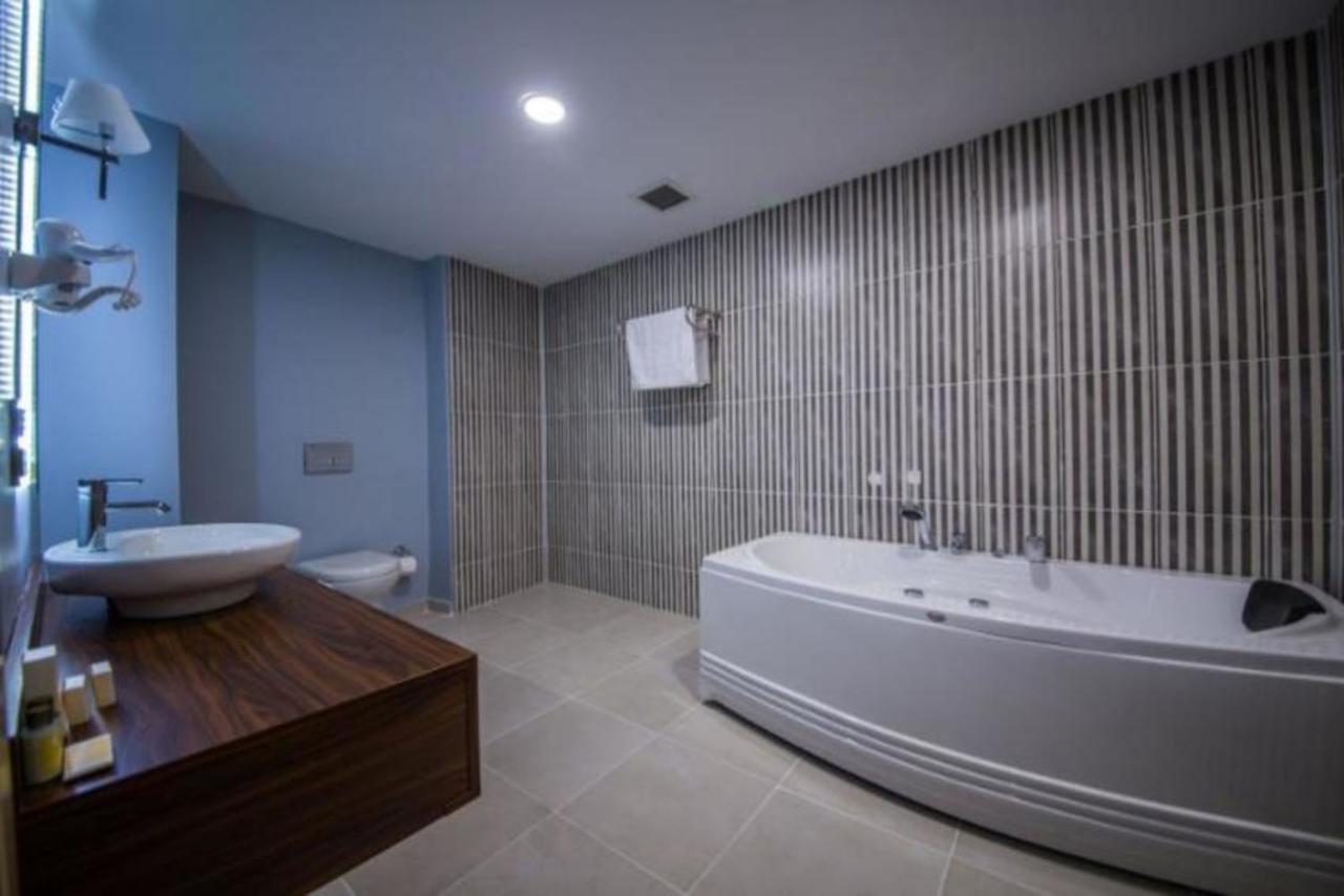 Bendis Hotel Halic Buitenkant foto